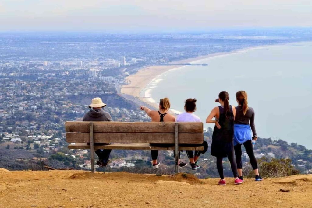 7 Best Hikes Near Seattle You Can Do This Weekend